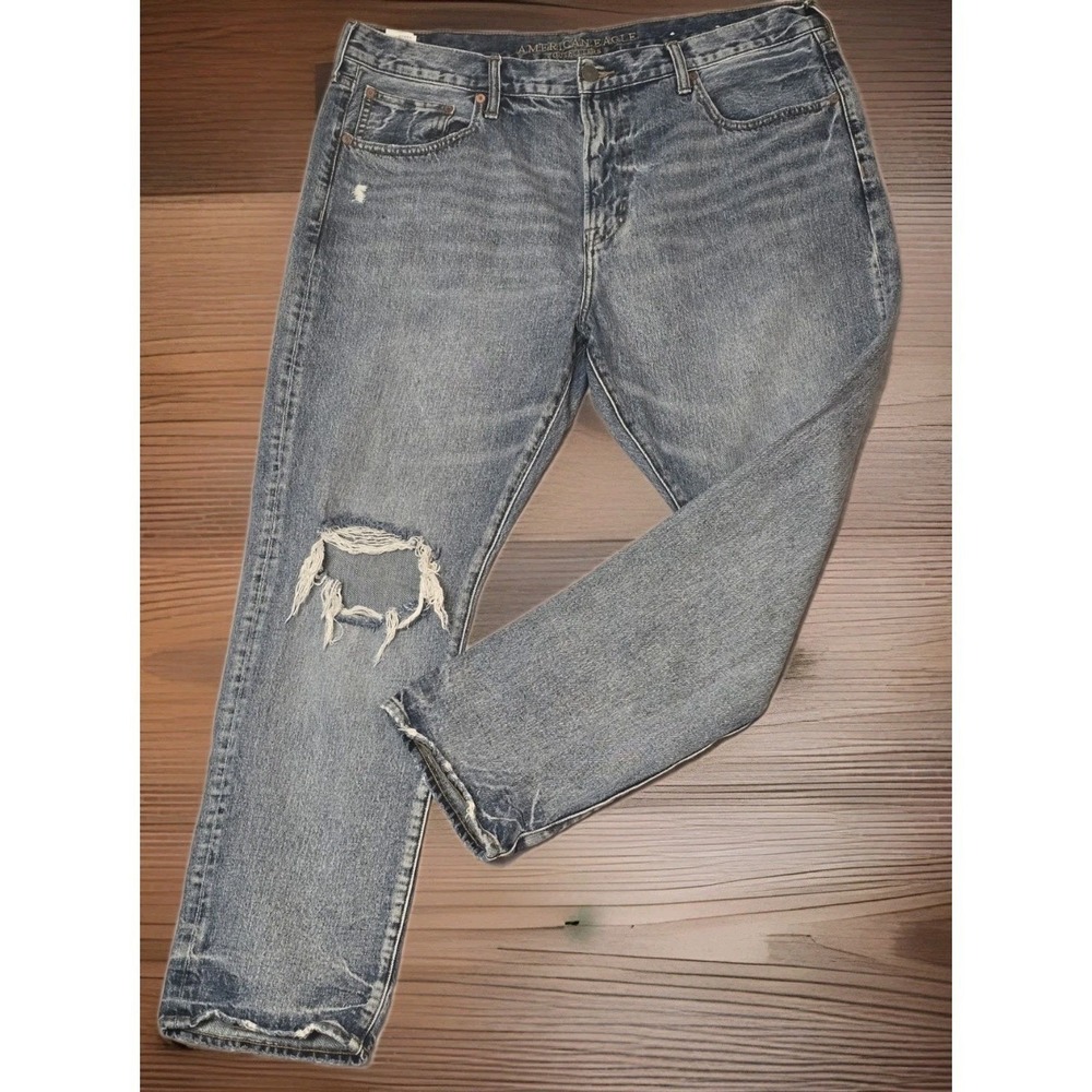 American Eagle Mens 40x32 Dad Jeans Distressed Ripped Straight Leg Light Wash